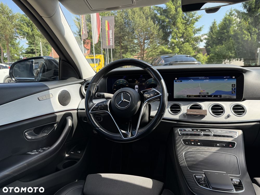 Mercedes-Benz Klasa E 220 d Avantgarde - 15