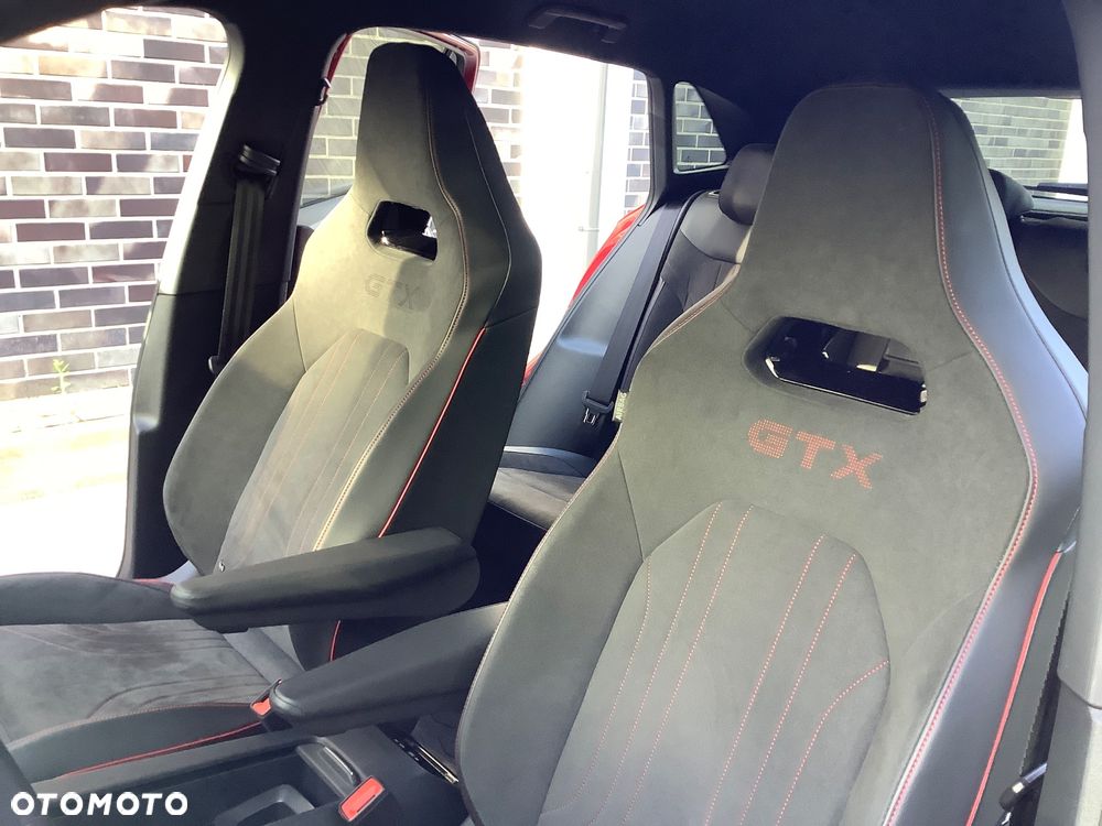 Volkswagen ID.4 77kWh 4Mot GTX - 26