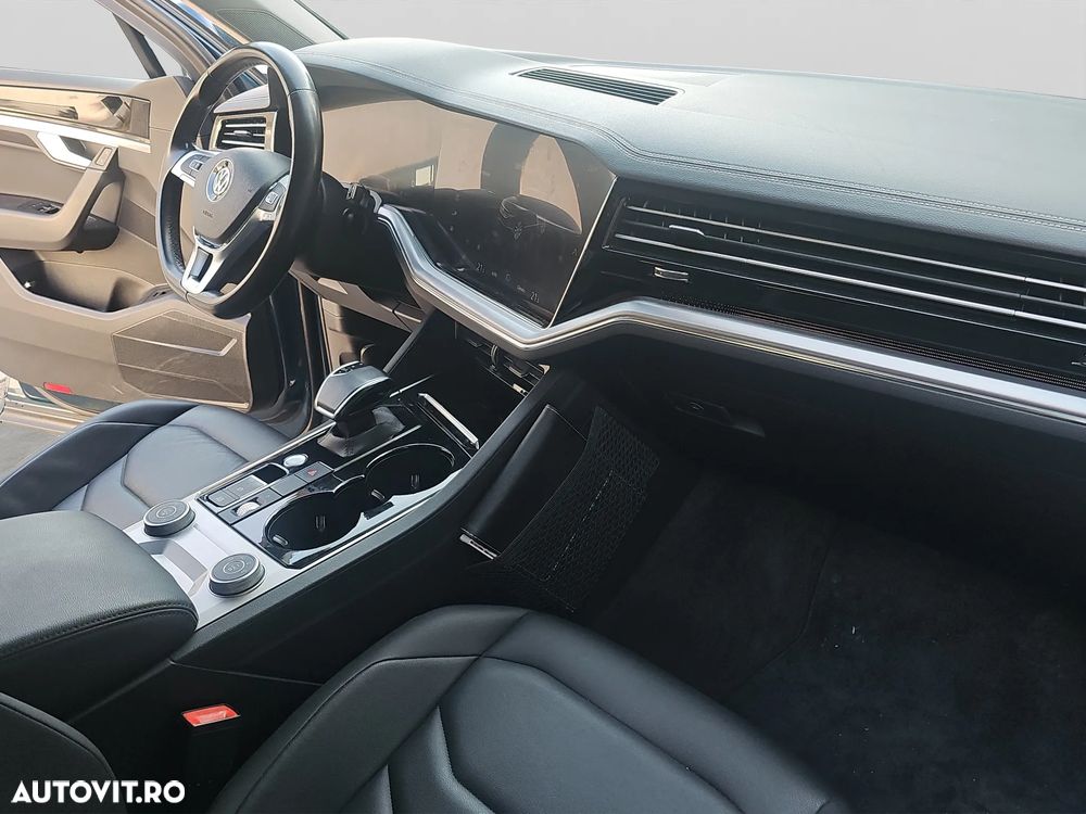 Volkswagen Touareg V6 TDI Elegance - 10