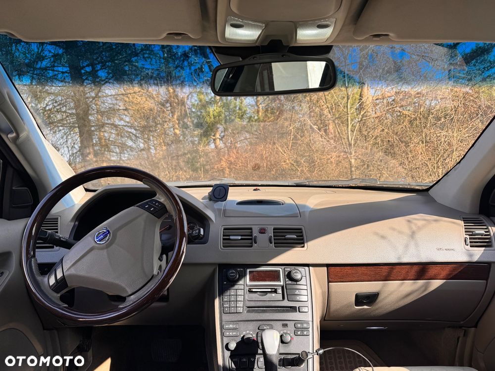 Volvo XC 90 - 4