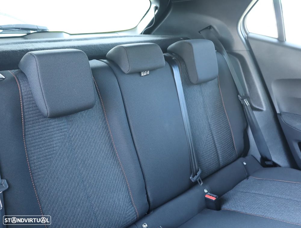 Peugeot 2008 1.2 PureTech Style - 22