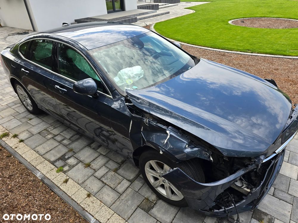 Volvo S90 D3 Geartronic Momentum Pro - 3
