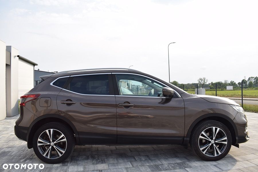 Nissan Qashqai 1.2 DIG-T Xtronic TEKNA+ - 27