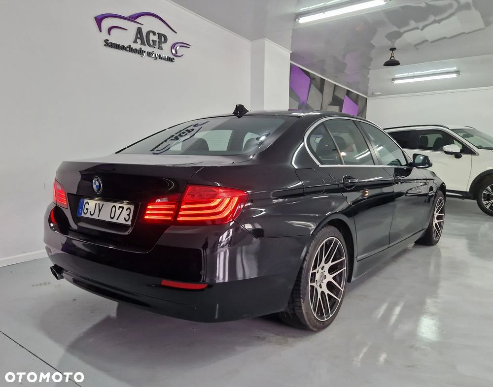BMW Seria 5 520d - 2