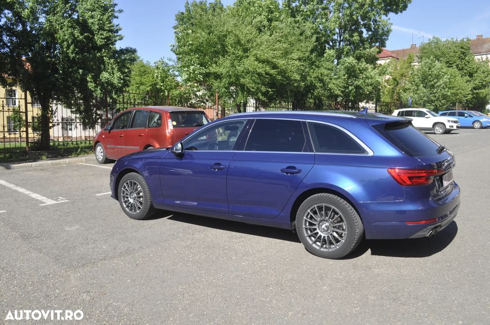 Audi A4 Avant 2.0 TDI S tronic quattro sport - 25
