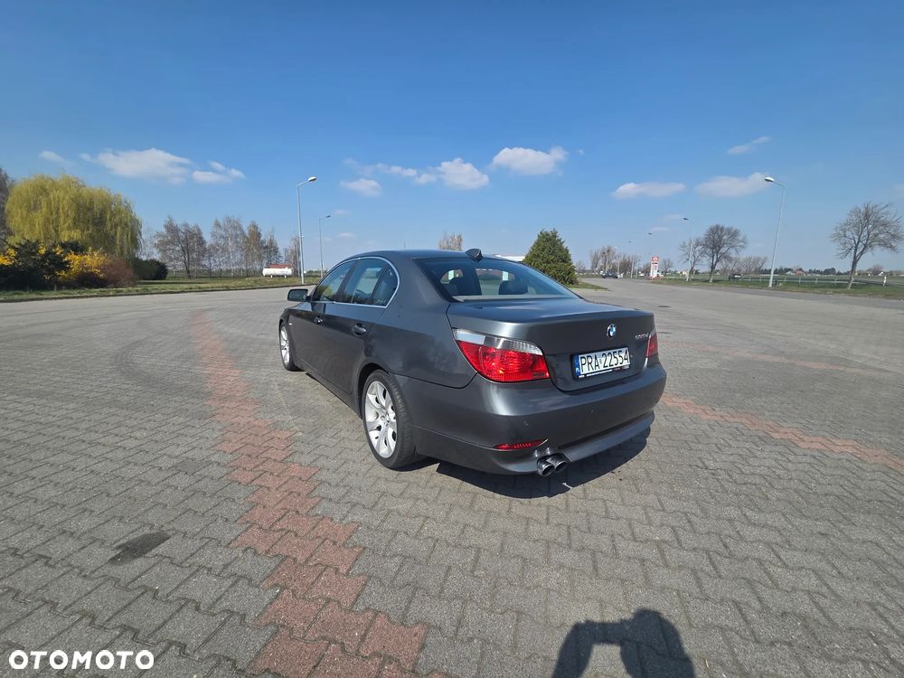 BMW Seria 5 535d - 7