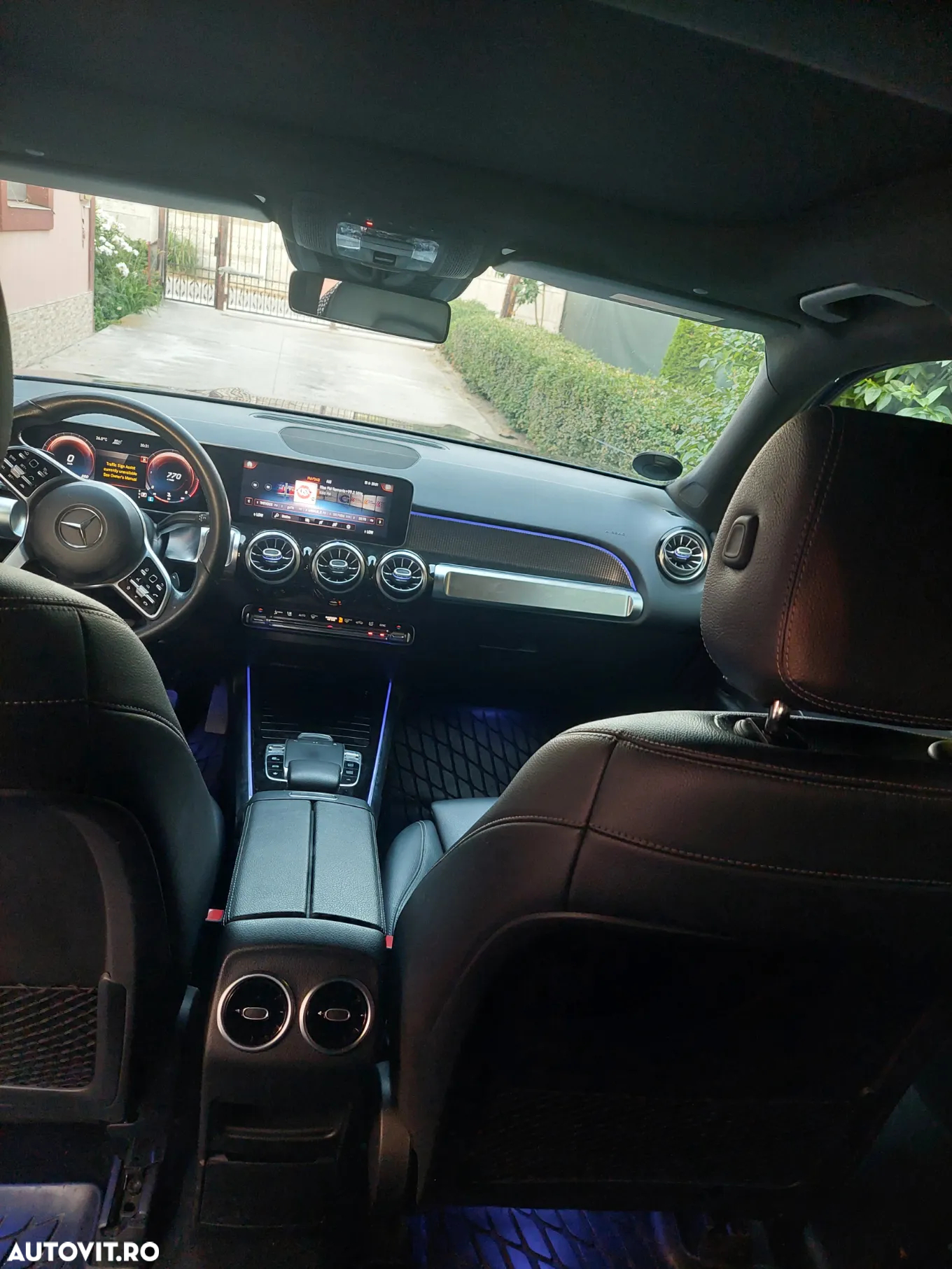 Mercedes-Benz GLB 200 d 4Matic 8G-DCT - 13