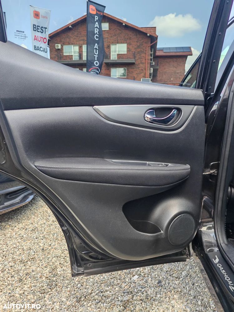Nissan Qashqai 1.5 DCI TEKNA - 32