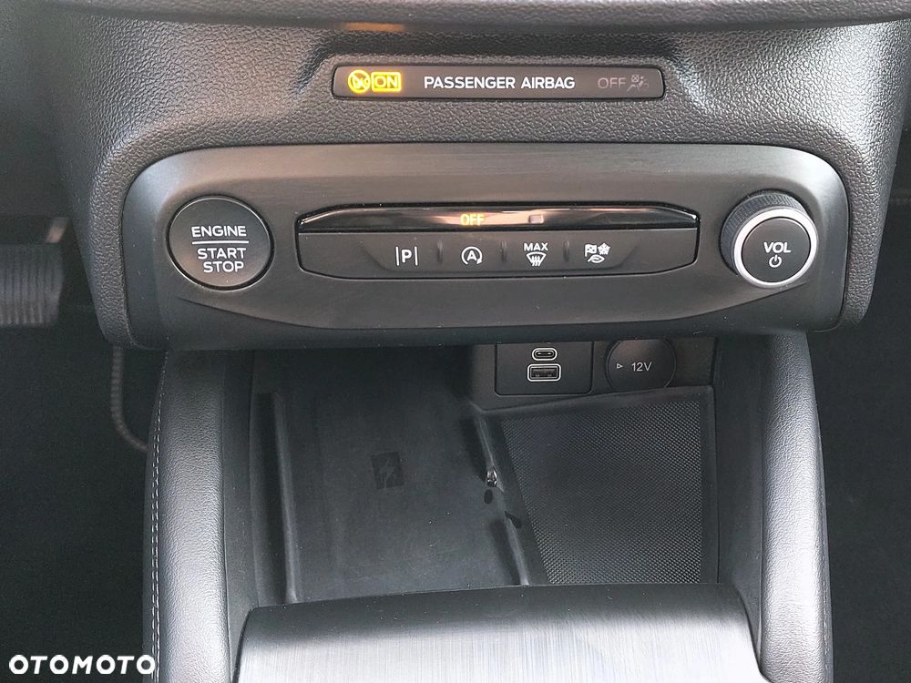 Ford Focus 1.5 EcoBlue Start-Stopp-System TITANIUM X - 16