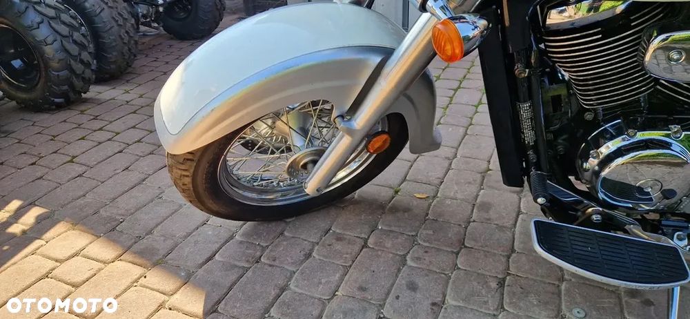 Suzuki VL 800 Volusia - Boulevard C50 - 4