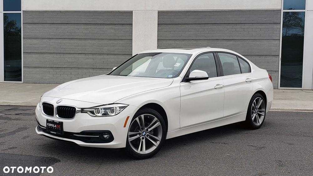 BMW Seria 3 330i Sport Line - 1