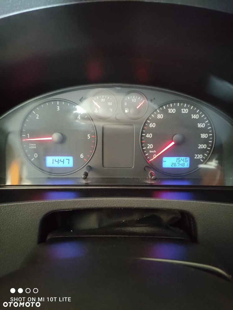 Volkswagen Transporter T5 TDI L2 - 28