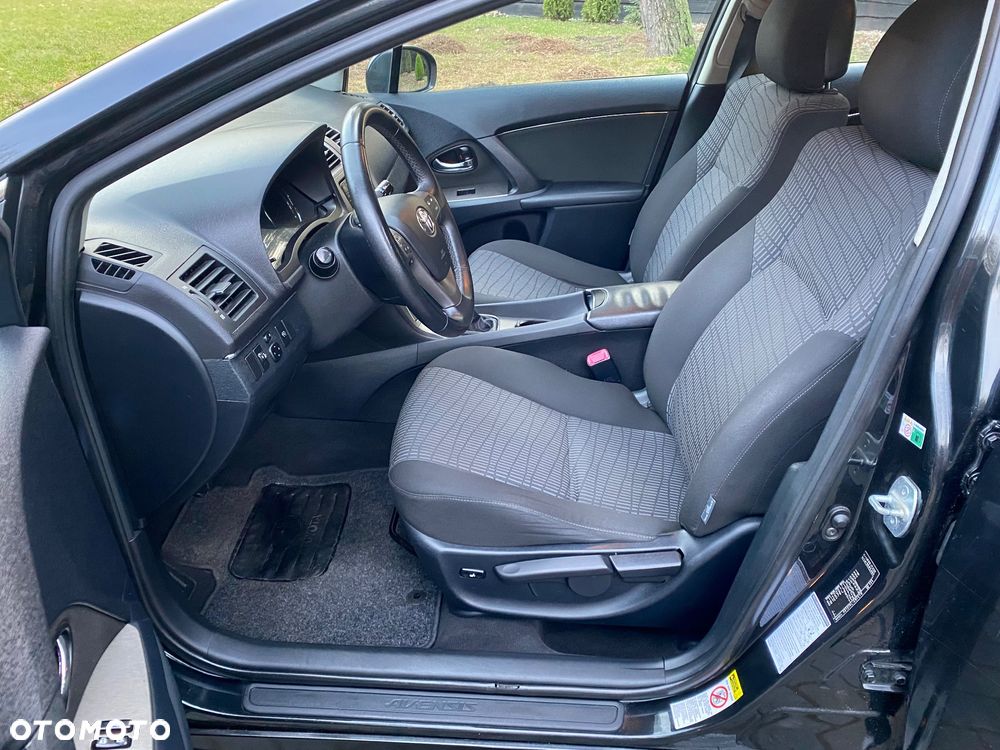 Toyota Avensis 2.0 D-4D PowerBoost Style - 22