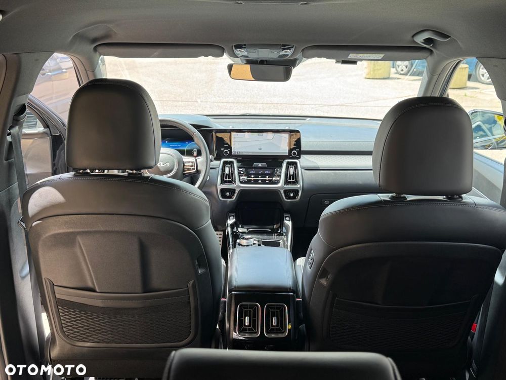 Kia Sorento - 7