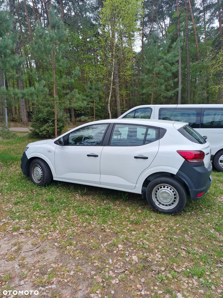 Dacia Sandero - 3