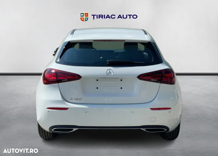 Mercedes-Benz A 180 7G-DCT Progressive Advanced - 4