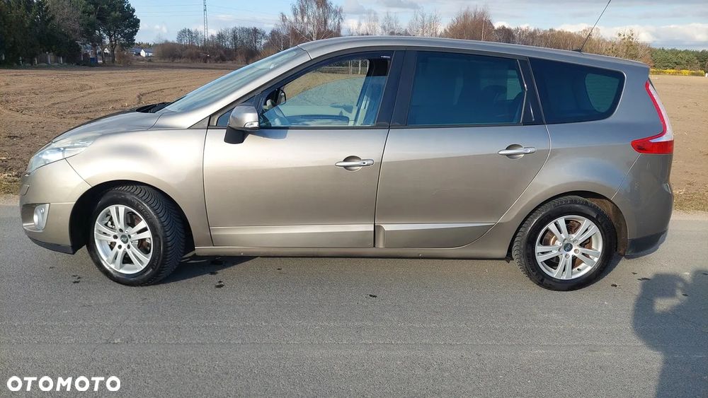 Renault Grand Scenic - 3