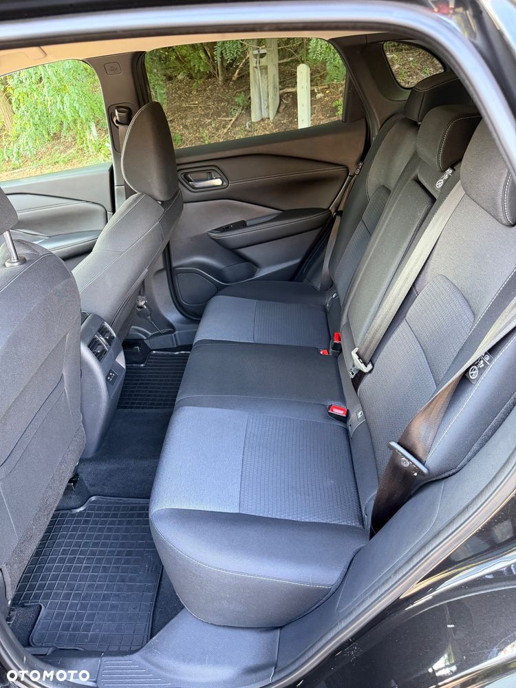 Nissan Qashqai 1.3 DIG-T MHEV N-Connecta Xtronic - 11