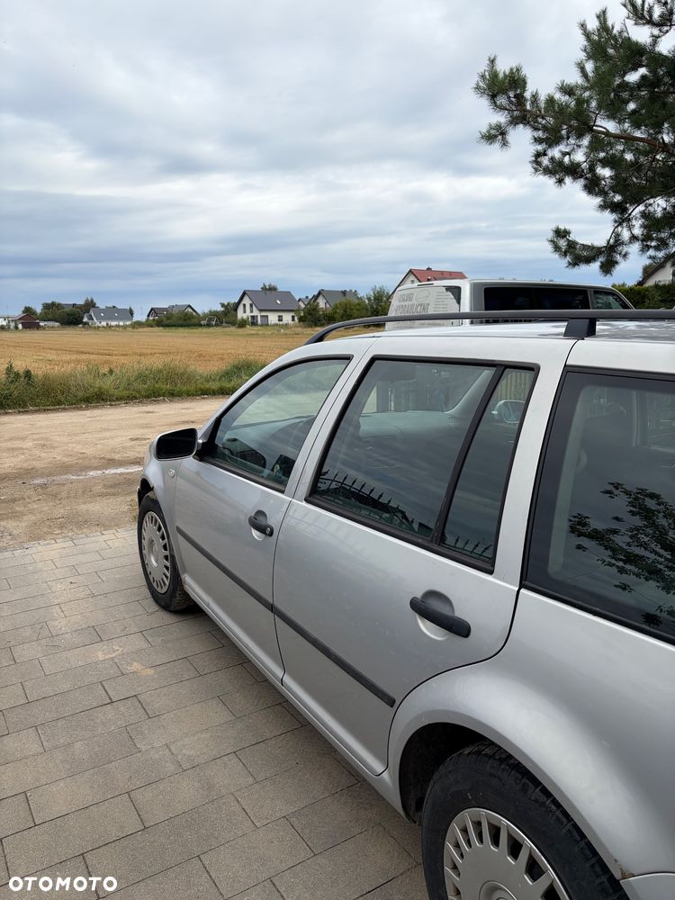 Volkswagen Golf 1.9 TDI Highline - 3