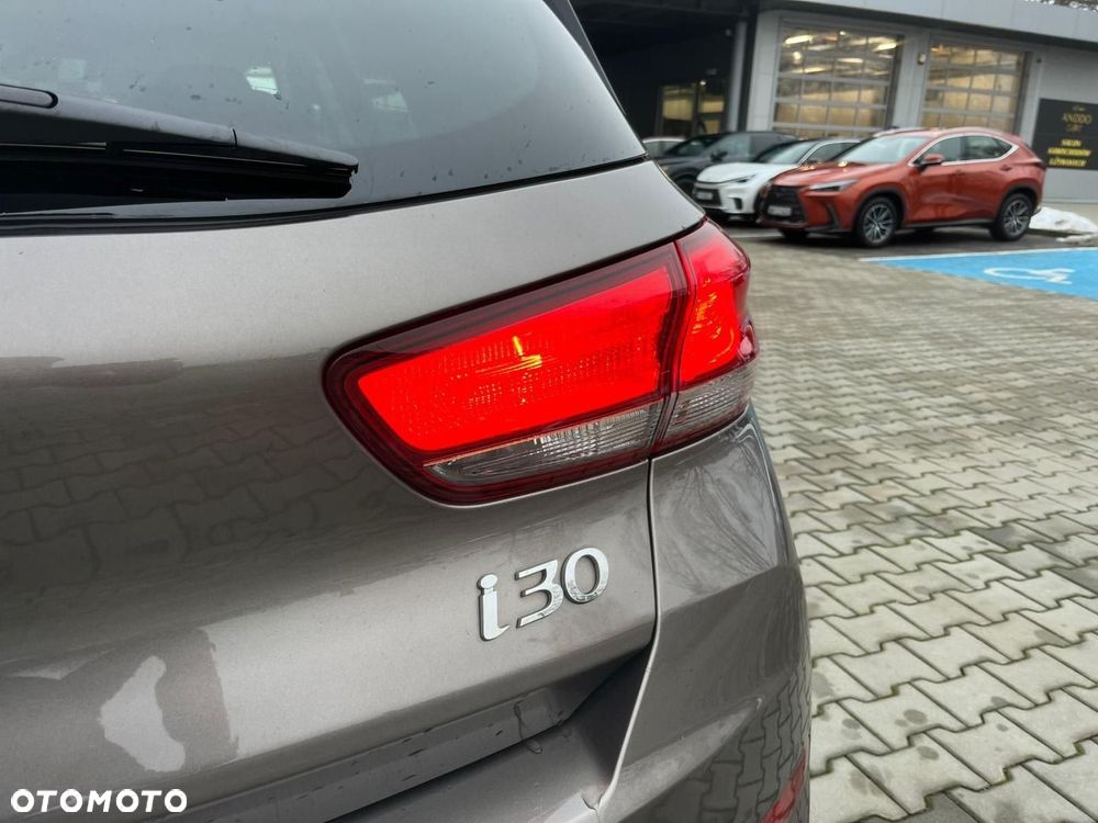 Hyundai i30 1.0 T-GDI Smart - 34