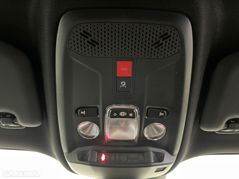 Peugeot 2008 1.2 Hybrid Allure e-DCS6 - 53