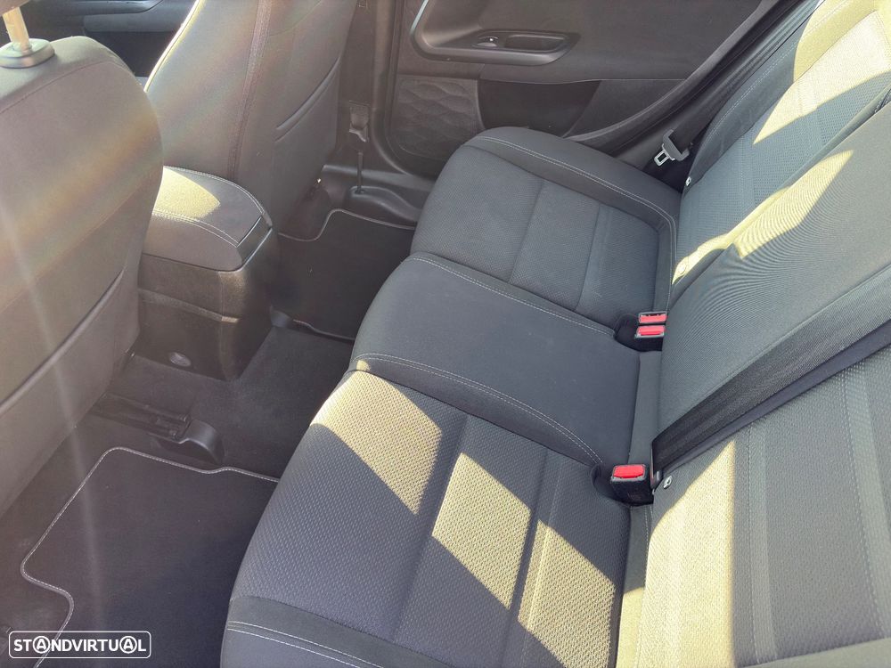 Fiat Tipo Station Wagon 1.6 M-Jet Lounge Tech J17 - 11