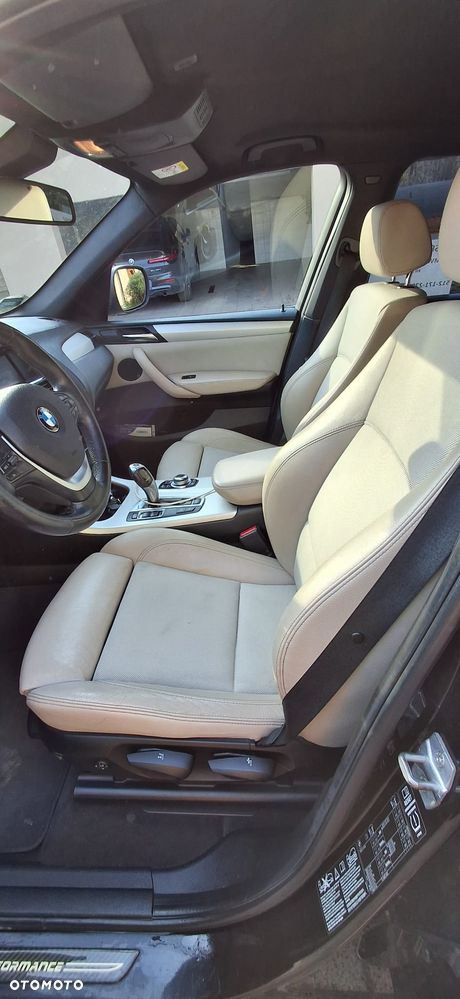 BMW X3 xDrive20d - 8