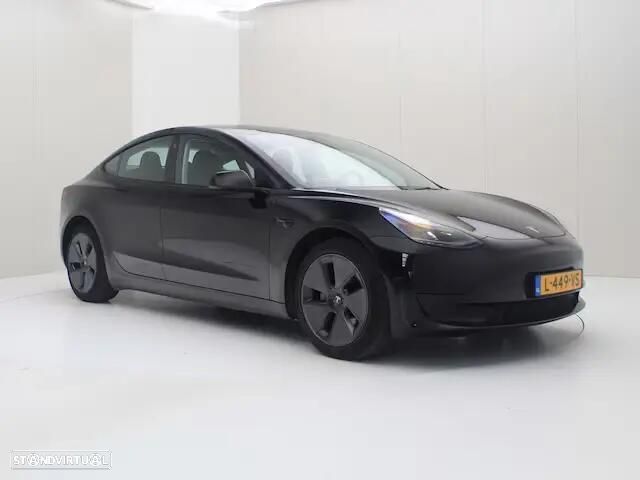 Tesla Model 3 Standard Range Plus RWD - 2