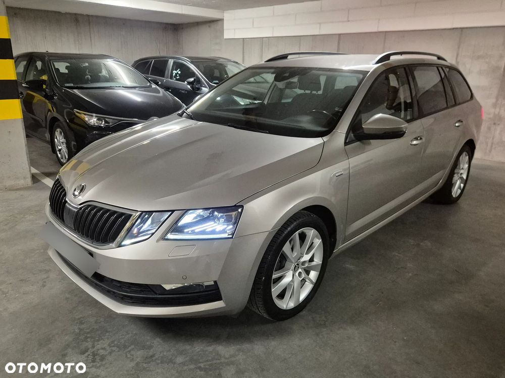 Skoda Octavia 1.8 TSI DSG Clever - 1