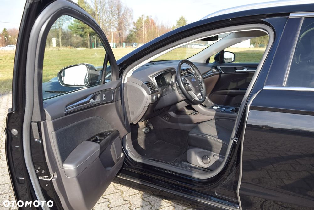 Ford Mondeo 2.0 EcoBlue Titanium - 16