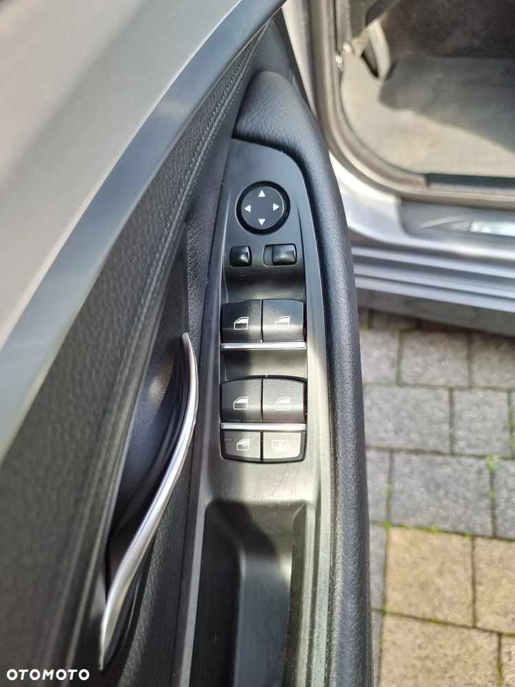 BMW Seria 5 535i xDrive - 10
