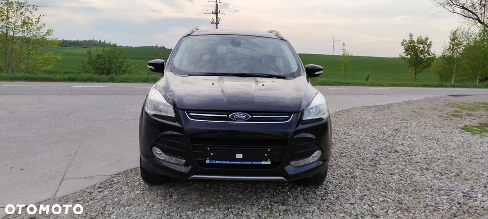 Ford Kuga 1.6 EcoBoost 2x4 Titanium - 17