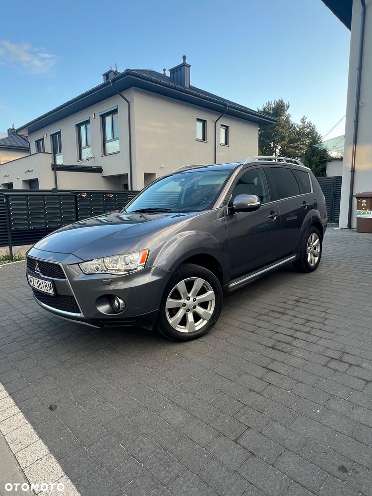 Mitsubishi Outlander 2.0 DID Instyle - 1