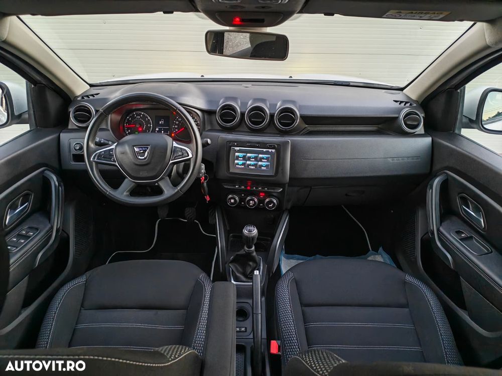 Dacia Duster 1.6 SCe Prestige jante 17" - 4
