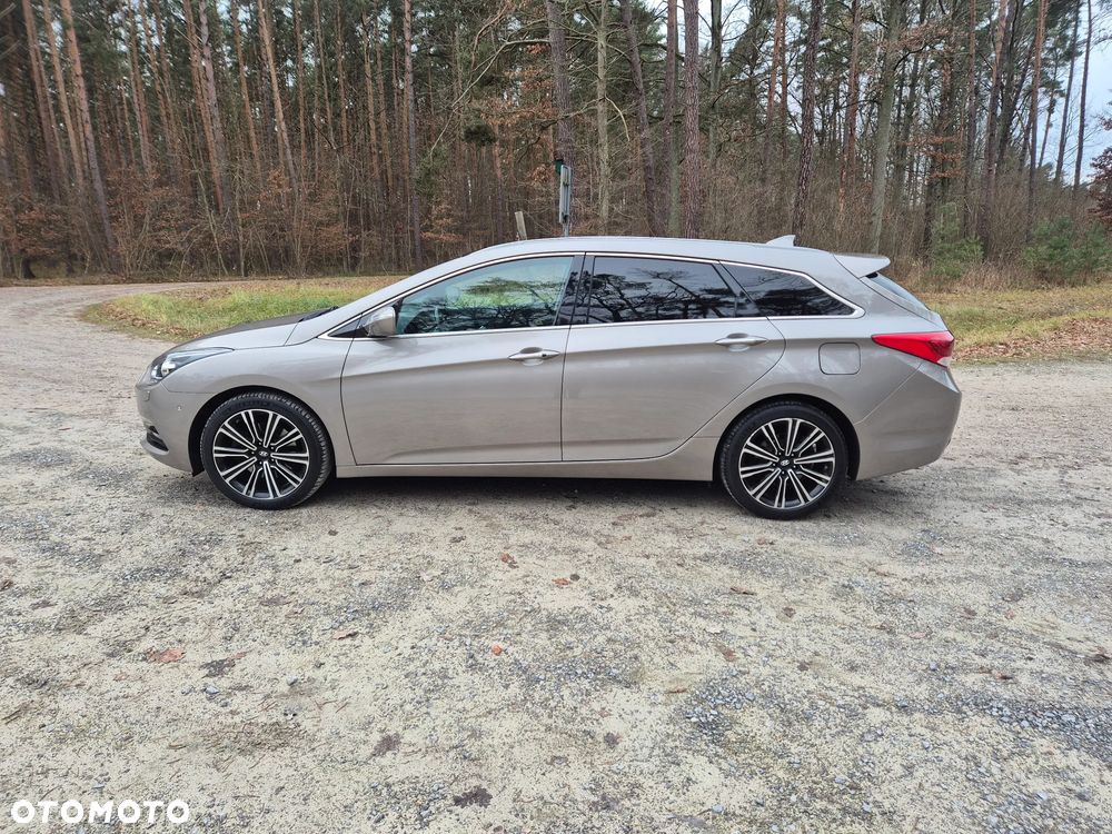 Hyundai i40 Kombi blue 1.7 CRDi DCT Premium - 5