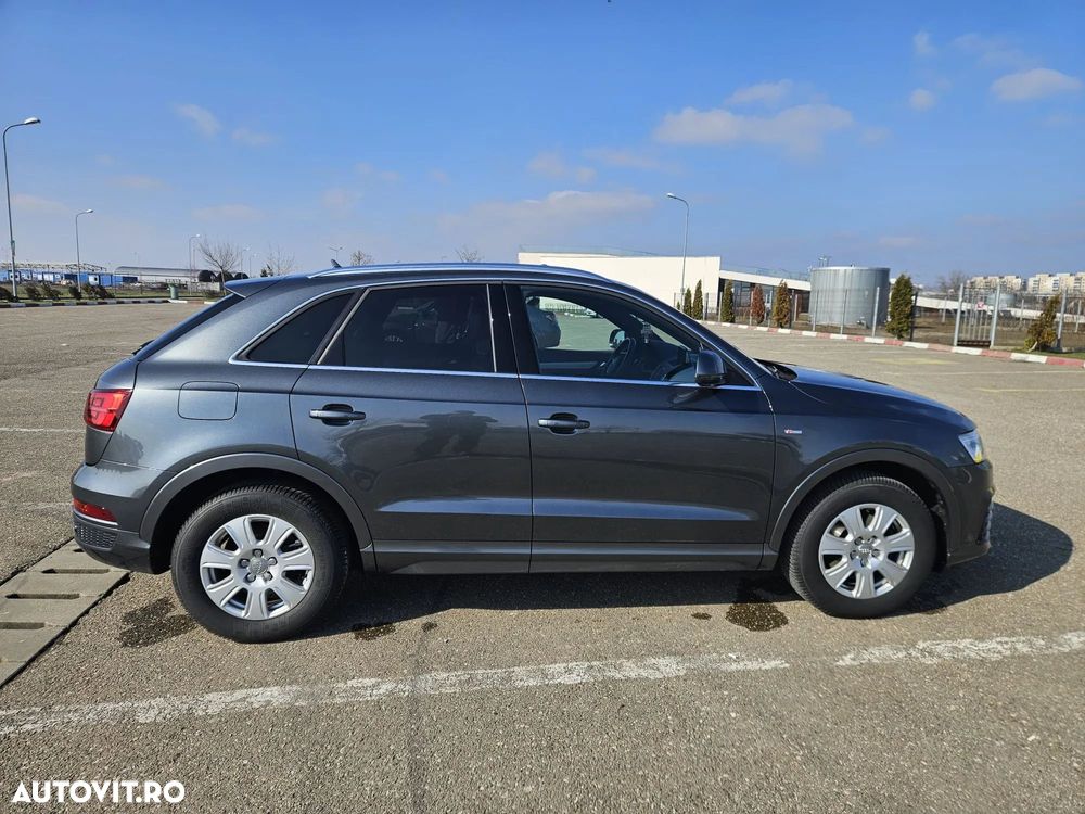 Audi Q3 2.0 TDI Quattro S tronic design - 3