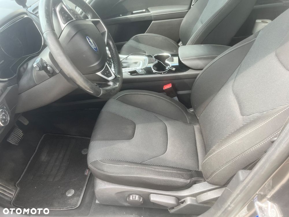 Ford Mondeo 2.0 TDCi Titanium PowerShift - 12