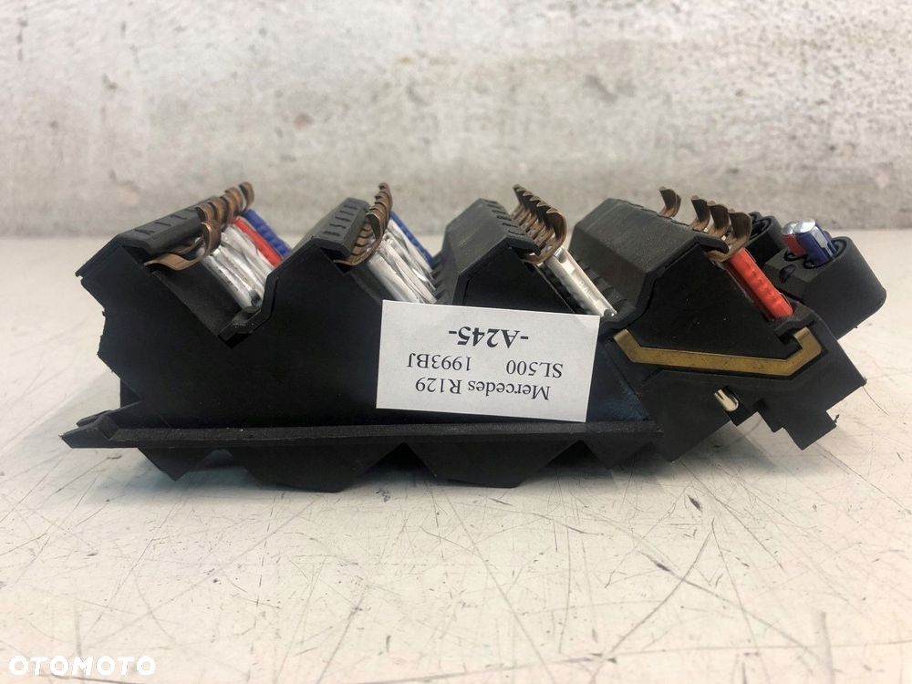 skrzynka bezpieczników mercedes r129 a245 - 3