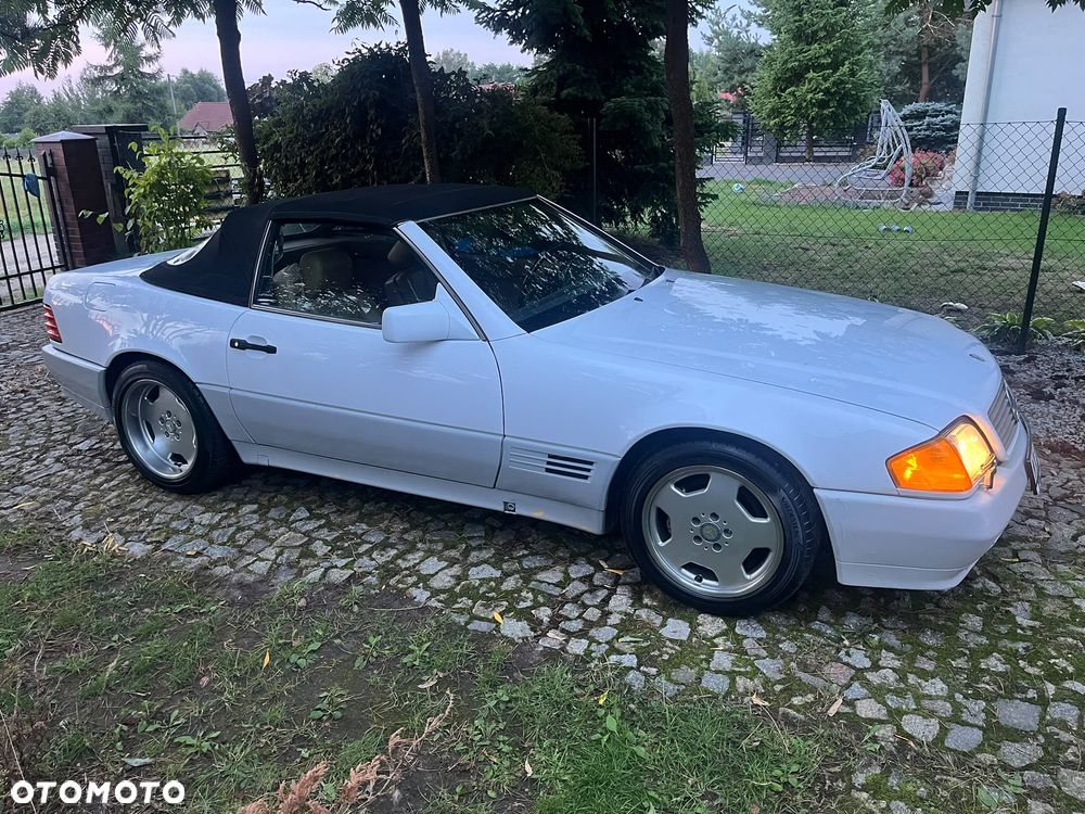 Mercedes-Benz SL - 1