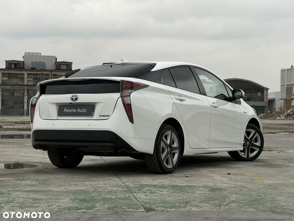 Toyota Prius - 11