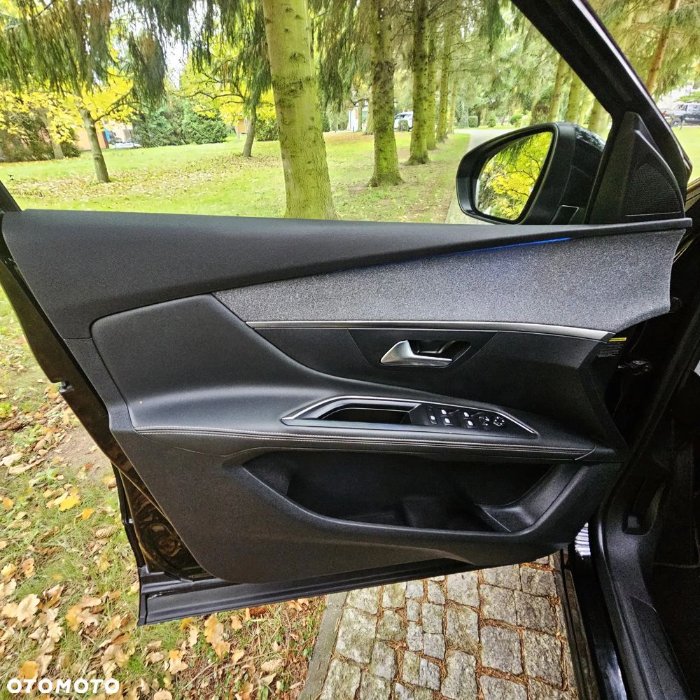Peugeot 5008 1.6 PureTech GT S&S EAT8 - 21