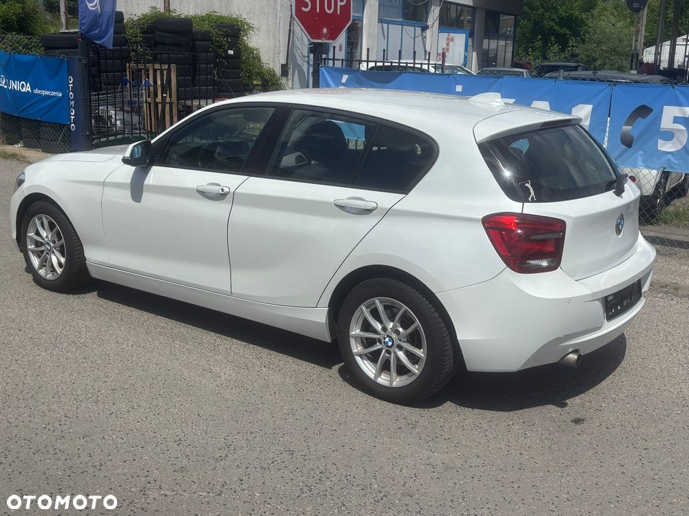 BMW Seria 1 116i Sport Line - 8