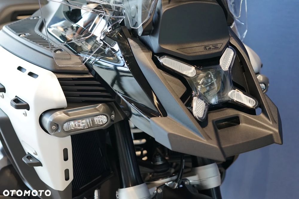 BMW R - 13