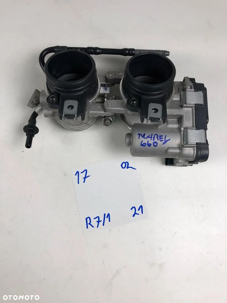 Aprilia RS 660 Tuono 660 20- Przepustnica Wtryski - 1