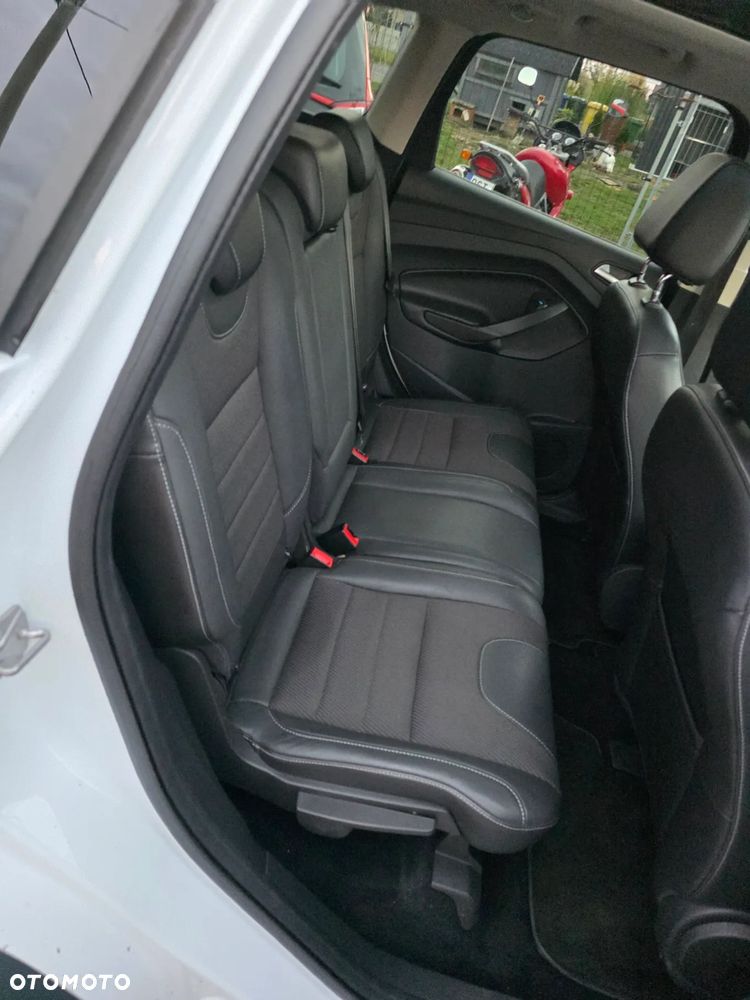 Ford Kuga 2.0 TDCi 4WD Titanium - 15