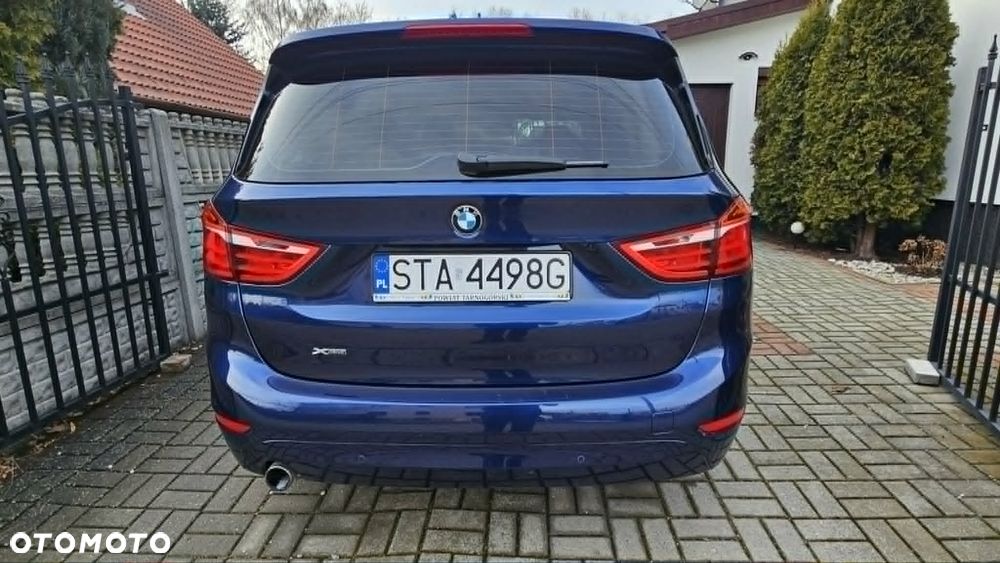 BMW Seria 2 218d xDrive Sport - 13