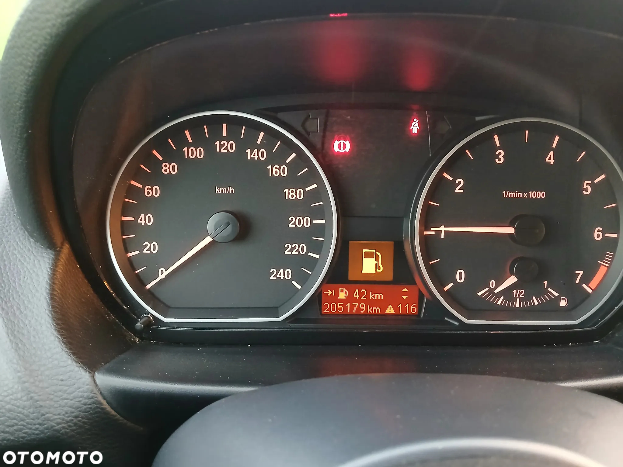 BMW Seria 1 118i - 16