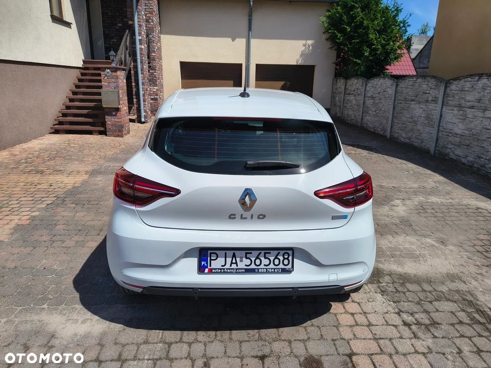 Renault Clio - 7