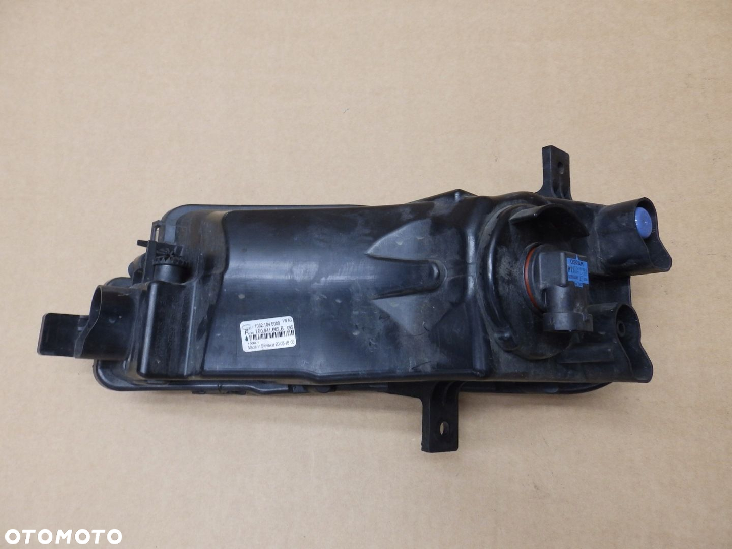Halogen przedni prawy VW T5 lift 7E0 - 3