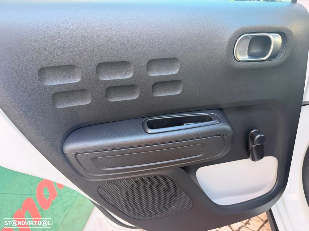 Citroën C3 1.2 PureTech C-Series - 26